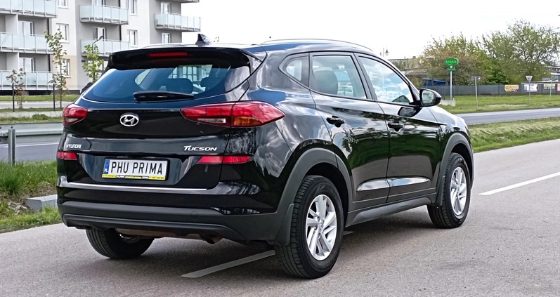 Hyundai Tucson cena 75900 przebieg: 89000, rok produkcji 2018 z Żuromin małe 562